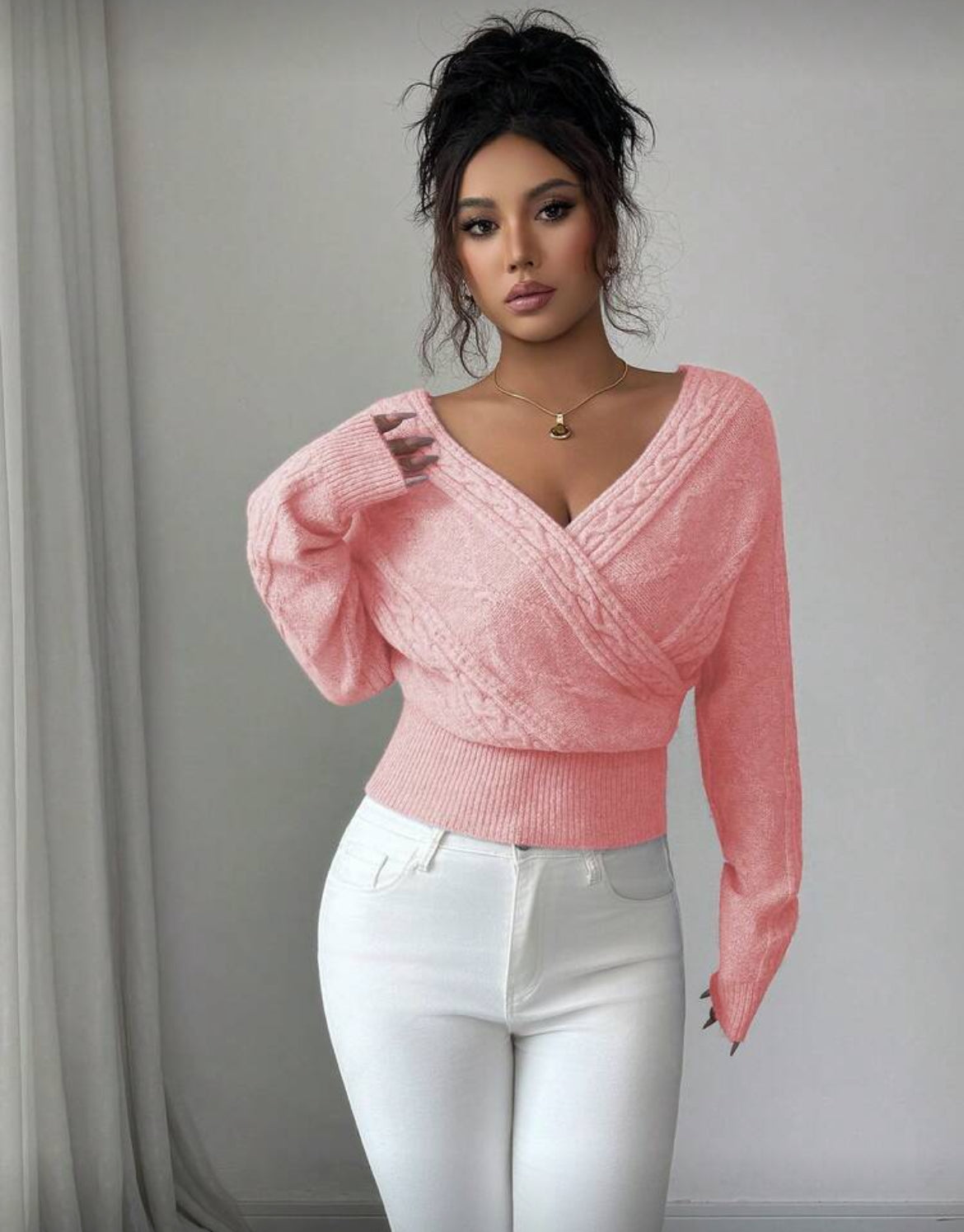 Pull Cache-Cœur Maille Élégante